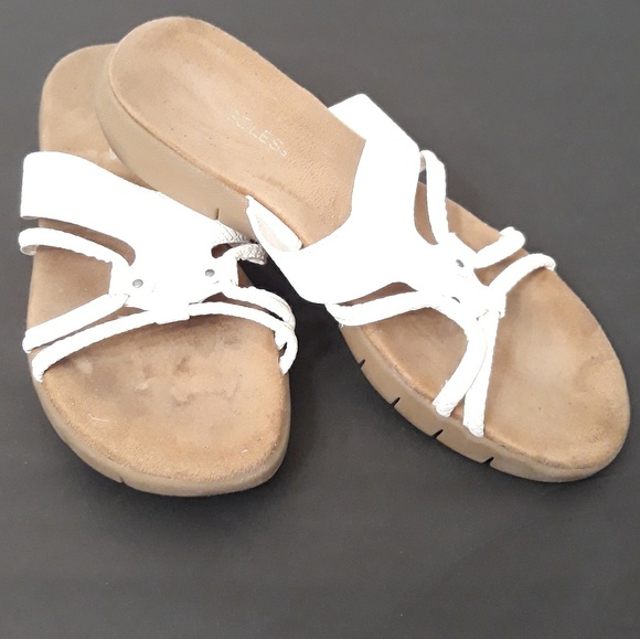 aerosoles wip away sandals